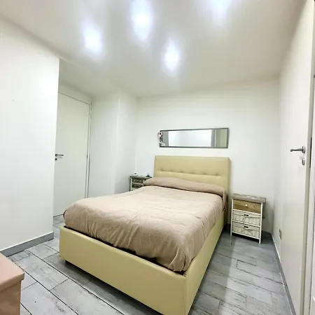 La Stanza Di Chiara Bed & Breakfast Napoli